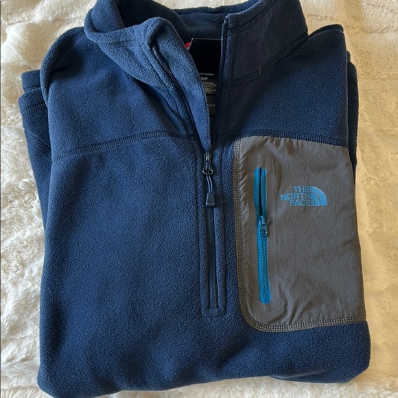 The North Face Small Men's Performance 3/4 Zip Jacket in Blue and Gray - Picture 8 of 8
